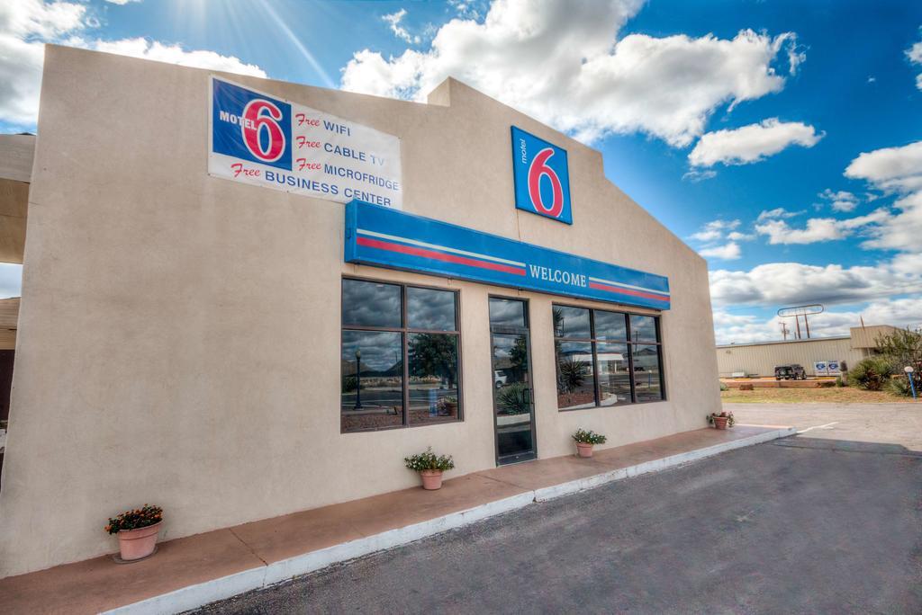 6-van Horn, Tx Hotel